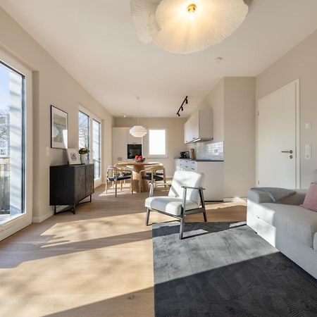 Ferienwohnung Strom Acht - Modern Frisch Inkl Stellplatz, Balkon - 200M Zum Alten Strom Rostock Exteriér fotografie